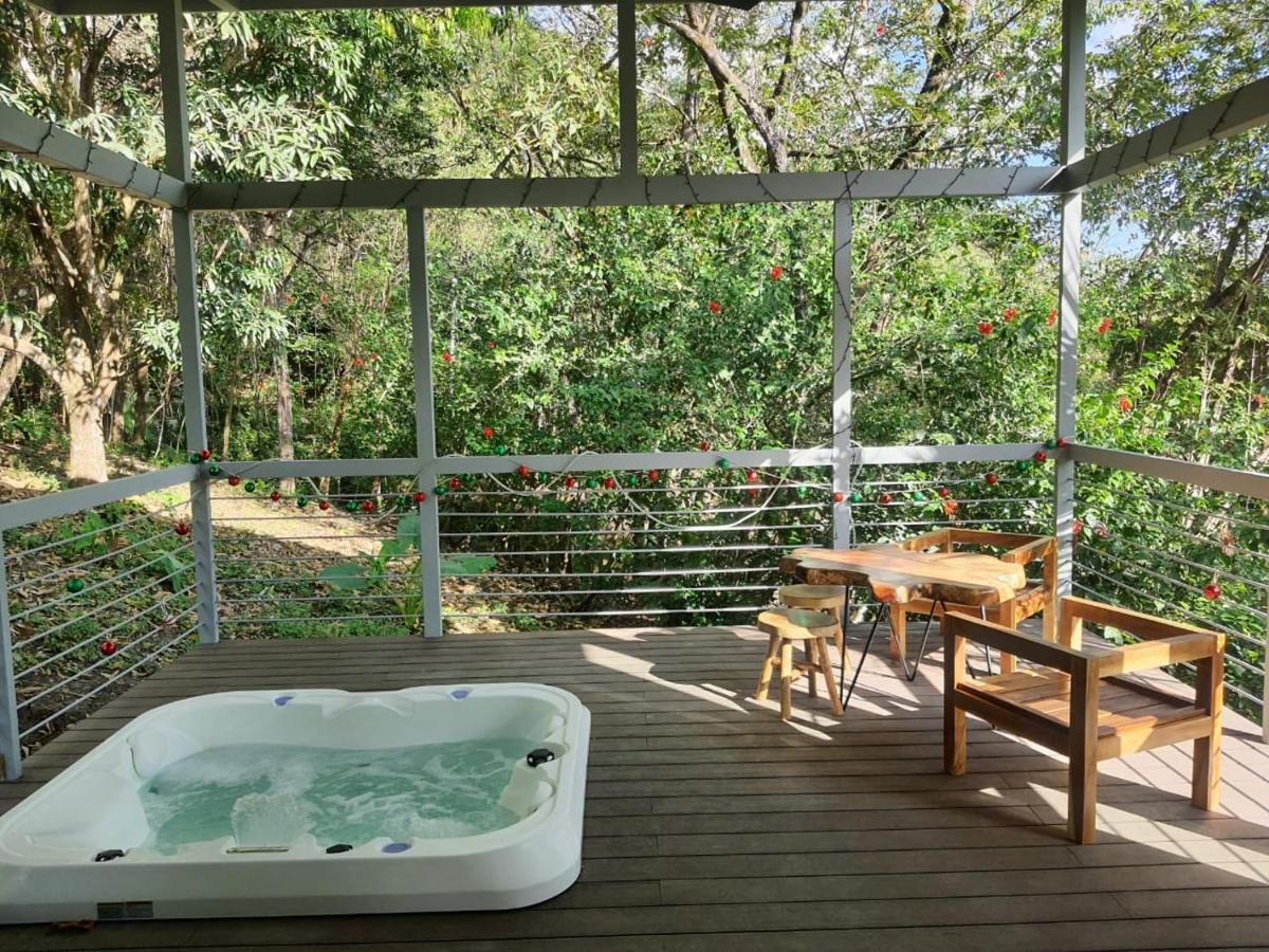 Nangu Lodge Samara Bagian luar foto